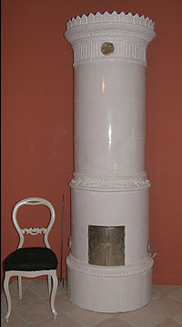 5/8-Öfen  von SVEA Hamburg vor gerader Wand